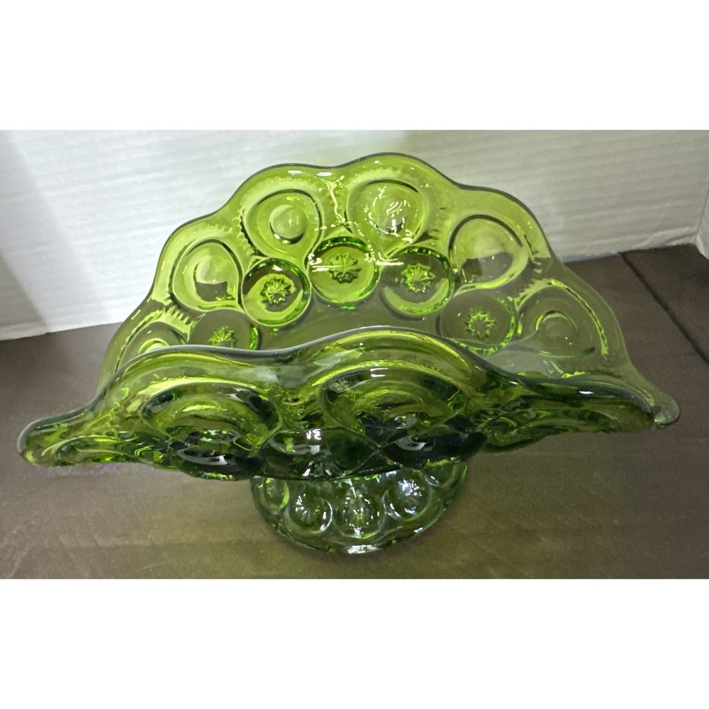 Vintage LE Smith Glass Moon And Stars Green Banana Boat Fruit Bowl Dish